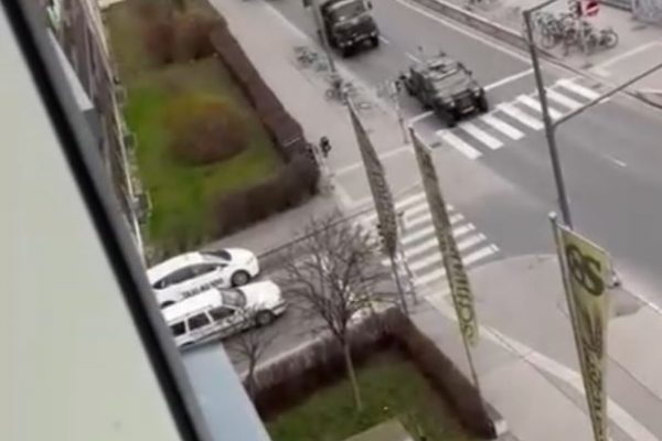 Militärkonvois der NATO rollen durch Österreich – Luftraum nur für Russland gesperrt