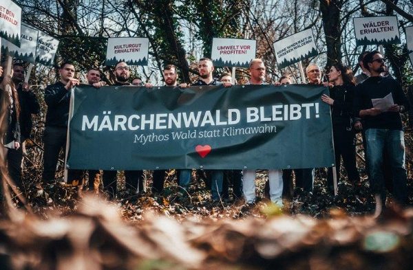 JA protestiert gegen Abholzung des Grimmschen Märchenwaldes