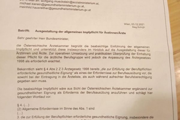 Ärztekammer-Präsident Szekeres fordert Berufsverbot für ungeimpfte Ärzte Ärztekammer-Präsident Szekeres fordert Berufsverbot für ungeimpfte Ärzte