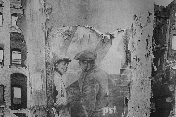 Feind hört mit – die Nazis sind auferstanden