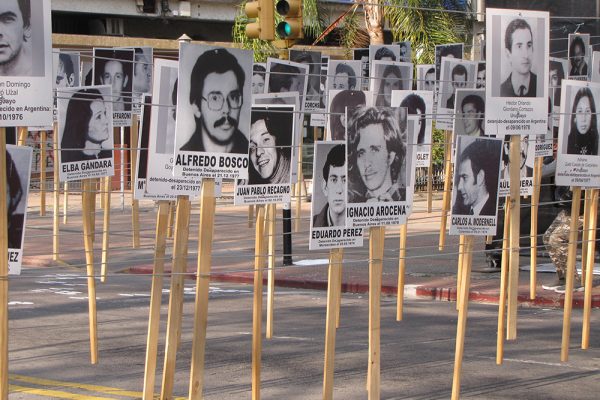 Ernennung von Diktatur verherrlichendem Militärattaché Uruguays in Deutschland: “Unfassbar beschämend”