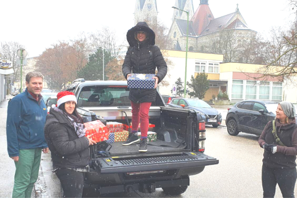 Erfolgreiche Weihnachtspackerlaktion für Tafel Wels: Danke an unsere zahlreichen Unterstützer!