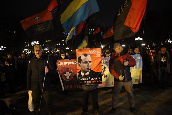 Ein Land, das solche „Helden“ braucht …