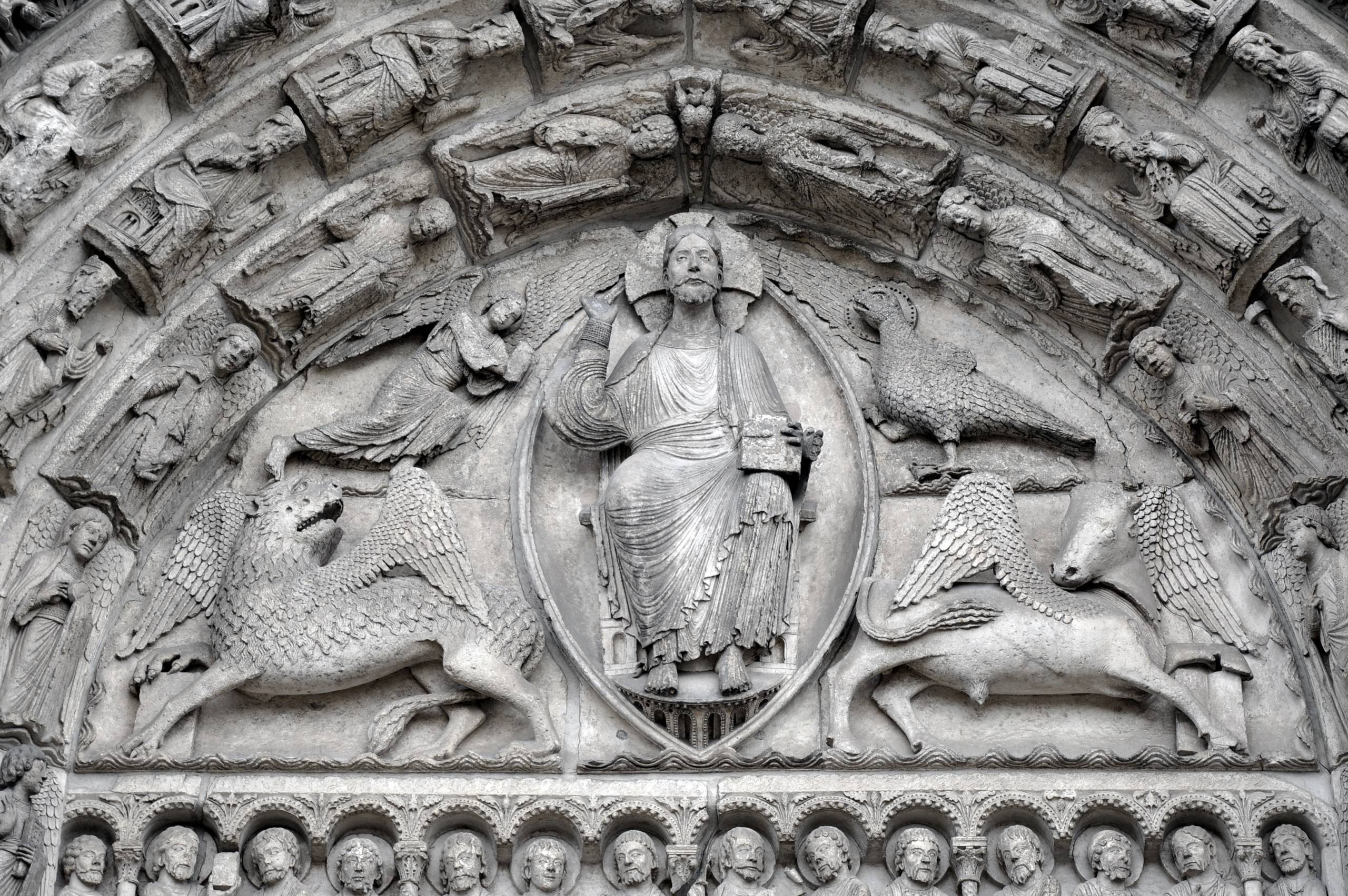 Chartres_Portail_central_Tympan_270309_1