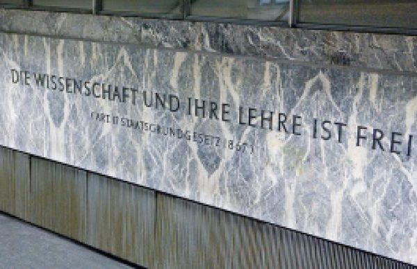 Zusammenbruch der Integrität von Klimawandel- und Covid-Wissenschaft